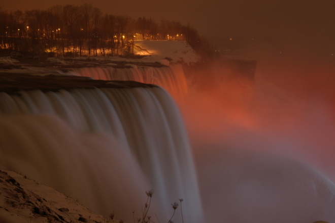 Niagara Falls Night